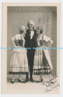 C005031 Women And Man. Gondoliers. Historical Costumes. Theater. 1925. Fred. Geg - World