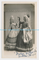 C005032 Duchess Of Plaza. Women. Dress. Historical Costumes. Theater. Fred. Gegg - World