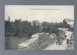 CPA - 39 - La Vieille-Loye - Entrée Du Village - Animée - Non Circulée - Sonstige & Ohne Zuordnung