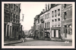 CPA Avesnes, Rue Léo-Lagrange  - Autres & Non Classés