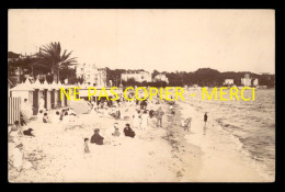 06 - ANTIBES - JUAN-LES-PINS - LA PLAGE - CARTE PHOTO ORIGINALE  - Juan-les-Pins