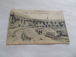 NIMES   ( 30 Gard ) LES ARENES VUE INTERIEURE DETAILS  ANIMEES  1917 - Nîmes