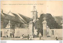 FAVERNEY ENTREE PRINCIPALE COUR DE L'HOPITAL - Autres & Non Classés