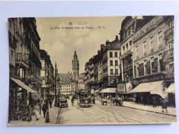 LILLE (59) : La Rue Nationale (vers La Place) - E.C. - Tramway - Strassenbahnen