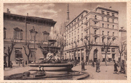 Italie MILANO PLACE FONTAINE - Milano (Milan)