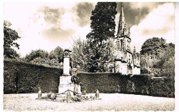 33 PONT DE LA MAYE  LE MONUMENT AUX  MORTD  ET L EGLISE - Other & Unclassified