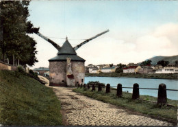 Treves Ancienne Installation Pour Le Déchargement Des Bateaux - Autres & Non Classés