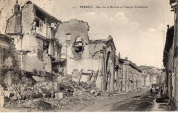 10279-ZE-55-VERDUN-Rue Le La Rivière Et Temple Protestant - Verdun