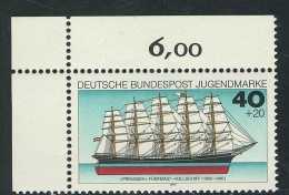 930 Jugend Schiffe 40+20 Pf ** Ecke O.l. - Unused Stamps