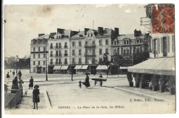 35  Rennes - La Place De La Gare , Les Hotels - Rennes