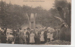 Vendée /Luçon, Fête Au Jardin Dumaine, Jets D'Eau, Animée - Lucon