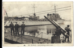 35 Saint Malo - Les Torpilleurs Dans Le Port - Saint Malo