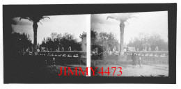 VERNEUIL - Monument Dans Un Square - Plaque De Verre En Stéréo - Taille 60 X 130 Mllts - Glass Slides