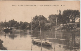 Hauts De Seine : LEVALLOIS  Perret :  Bords De  Seine - Levallois Perret