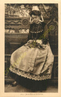 29.  Jeune Fille De QUIMPER . ( Coiffes Et Costumes ) . - Quimper