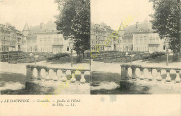 38.  GRENOBLE . Jardin De L'Hôtel De Ville  .  CPA Stéréo . - Grenoble