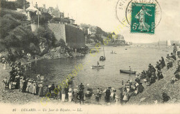 35.  DINARD .  Un Jour De Régates .  CPA Animée . - Dinard