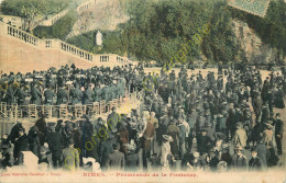 30.   NIMES .  Promenade De La Fontaine .  CPA Animée .  - Nîmes