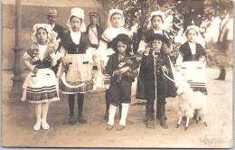 THEMES - CARTE PHOTO - Enfants En Costumes Berrichons - Photographie