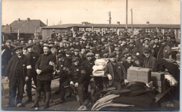 MILITARIA - 14-18  PHOTO ZWICKAU - Prisonniers Francais, Groupe De Soldats  - Weltkrieg 1914-18