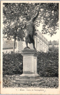45 GIEN - Statue De Vercingetorix Au Port Au Bois  - Gien