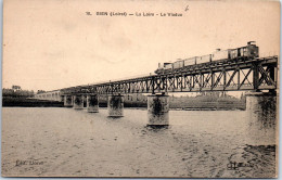 45 GIEN - La Loire, Le Viaduc. - Gien