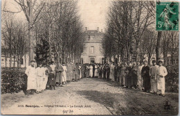 18 BOURGES - Hopital Militaire, La Grande Allee. - Bourges