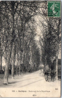 18 AUBIGNY - Boulevard De La Republique  - Aubigny Sur Nere