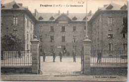 35 FOUGERES - La Caserne De Gendarmerie  - Fougeres