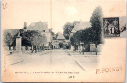 37 RICHELIEU - La Place Du Marche Et Porte De Chatellerault  - Sonstige & Ohne Zuordnung