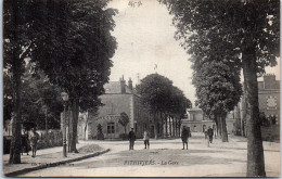 45 PITHIVIERS - Echappee Sur La Gare  - Pithiviers