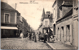 28 CHATEAUDUN - Rue Gambetta  - Chateaudun