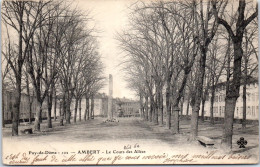 63 AMBERT - Le Cour Des Allees. - Ambert