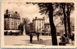 12 MILLAU - La Place Du Mandarous. - Millau