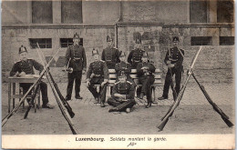 Luxembourg - Soldats Luxembourgeois Montant La Garde. - Autres & Non Classés