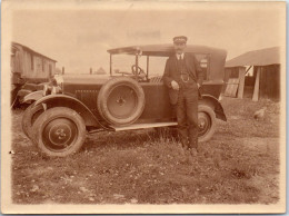 08 LE CHATELET - G MOUTON Dans Son Parc D'elevage (automobile) - Autres & Non Classés