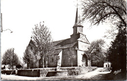 19 ROSIERS D'EGLETONS - La Place, L'eglise  - Sonstige & Ohne Zuordnung