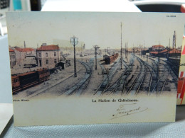 CHATELINEAU : PHOTO REPRO D'UNE CARTE POSTALE   -LA GARE DE CHATELINEAU - Sonstige & Ohne Zuordnung