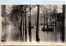 75012 PARIS - Bld Diderot Et Gare De Lyon Pendant La Crue De 1910 - District 12