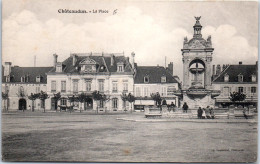 28 CHATEAUDUN - La Place. - Chateaudun