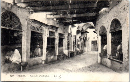 TUNISIE - TUNIS - Le Souk Des Pantoufles  - Tunisie