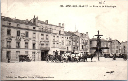 51 CHALONS SUR MARNE  La Place De La Republique. - Châlons-sur-Marne