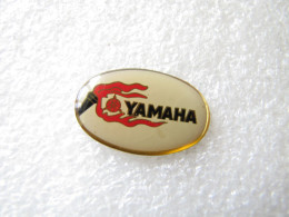 PIN'S    LOGO   YAMAHA - Other & Unclassified