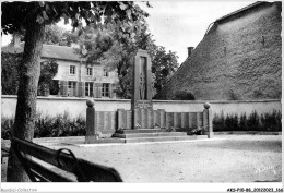 AKSP10-0999-88 - NEUFCHATEAU - Vosges - Monument Aux Morts 1939-1945 - Neufchateau