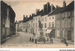 AKSP10-0946-88 - NEUFCHATEAU - Place Jeanne D'arc - Neufchateau