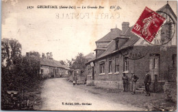 76 GRUMESNIL - La Grande Rue. - Other & Unclassified