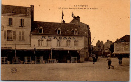 80 LE CROTOY - Place Jeanne D'arc Et Le Kursaal  - Le Crotoy