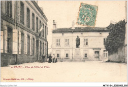 AKTP1-0017-54 - BRIEY - Place De L'hotel-de-ville  - Briey