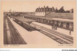 AKTP11-1034-54 - LUNEVILLE - La Gare - Les Quais  - Luneville