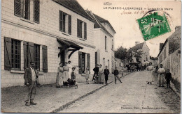 95 LE PLESSIS LUZARCHES - La Rue De La Mairie. - Autres & Non Classés